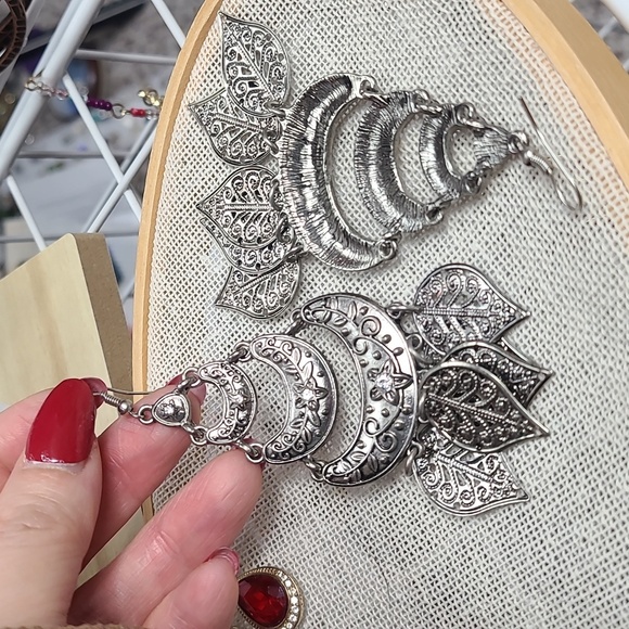 Vintage silver tone, big size leaves, details earrings - Picture 6 of 8